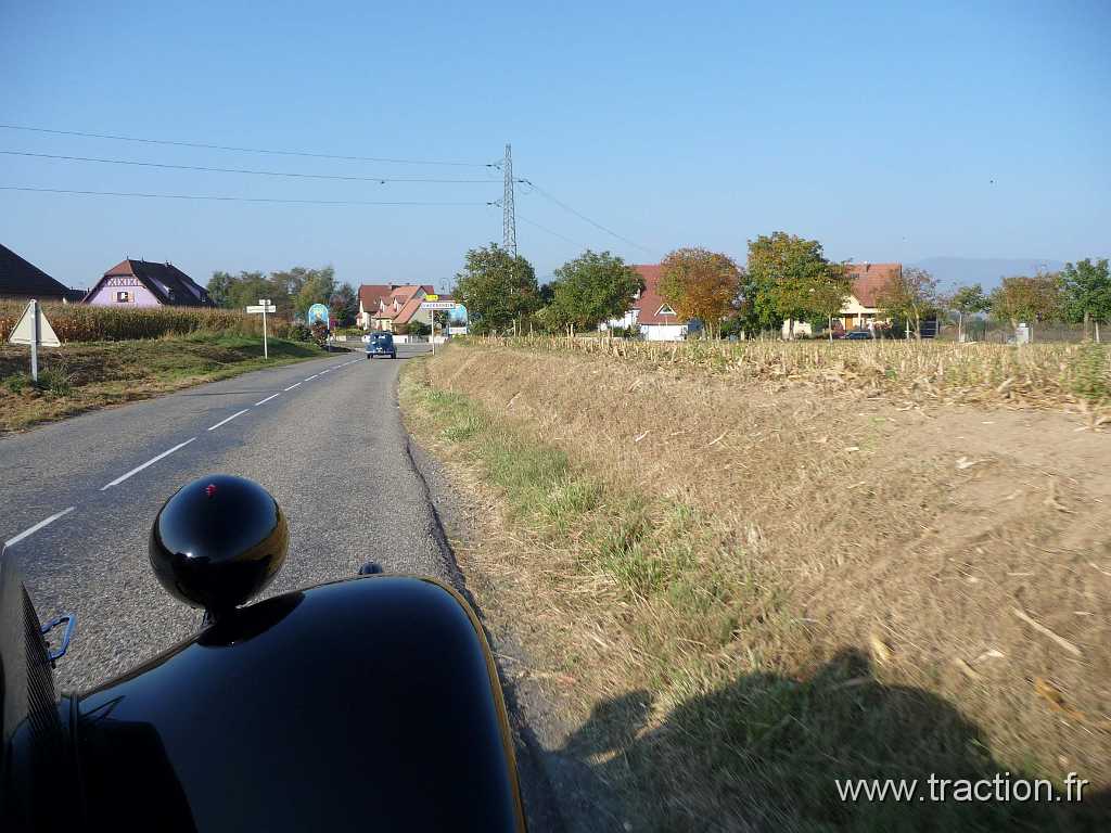 2011_rustenhart (24).jpg - 02/10/2011 - 68740 RUSTENHART 31ème Randonnée Internationale des Vendanges - Arrivée à Ungersheim